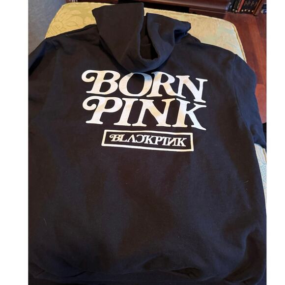 VERDY x BLACKPINK Born Pink Amex Tour Hoodie Size S New with Tag MSRP $250 - Picture 5 of 8